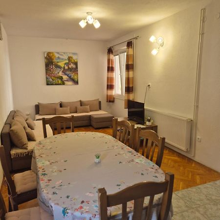 Apartments Veni Up Starigrad Paklenica Luaran gambar