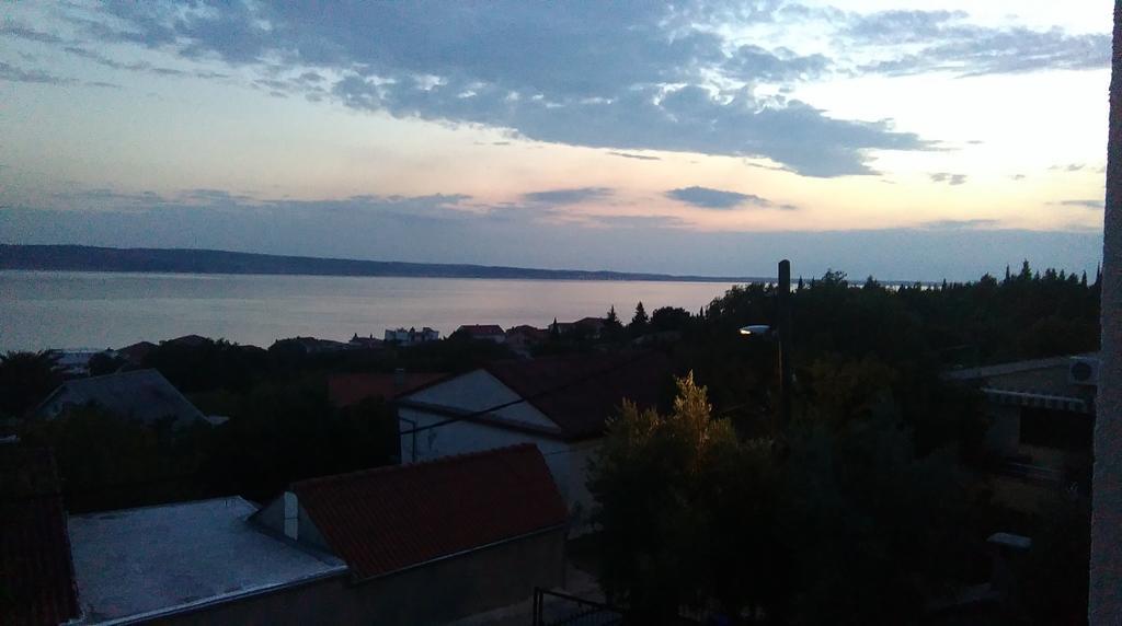 Apartments Veni Up Starigrad Paklenica Bilik gambar