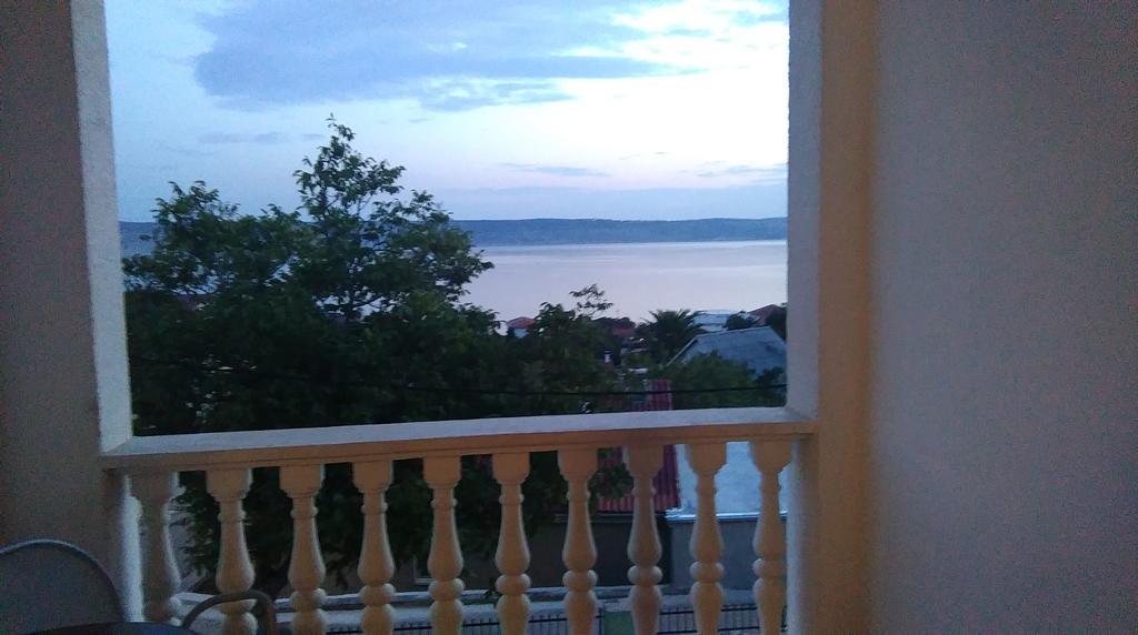 Apartments Veni Up Starigrad Paklenica Bilik gambar