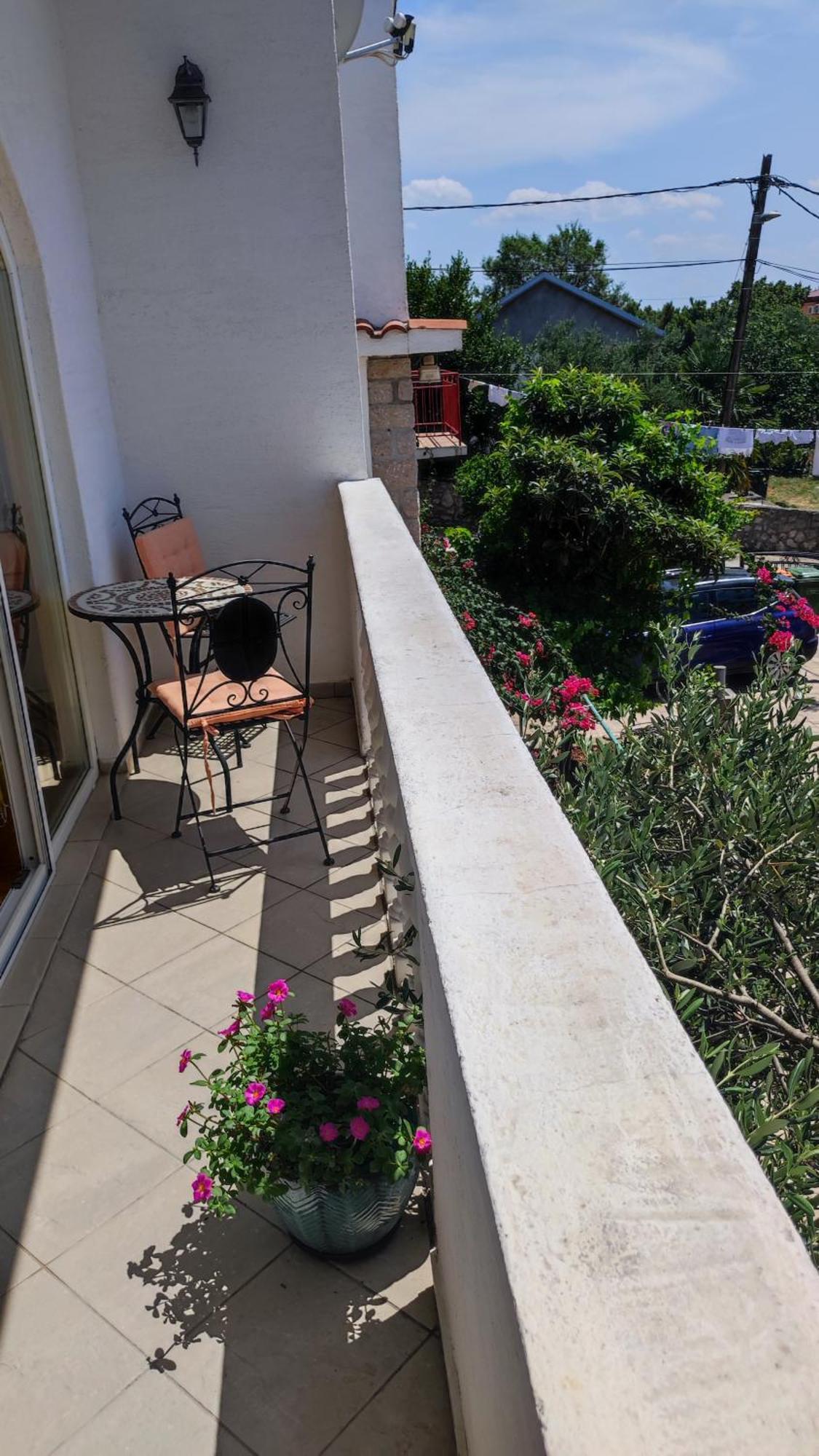 Apartments Veni Up Starigrad Paklenica Bilik gambar